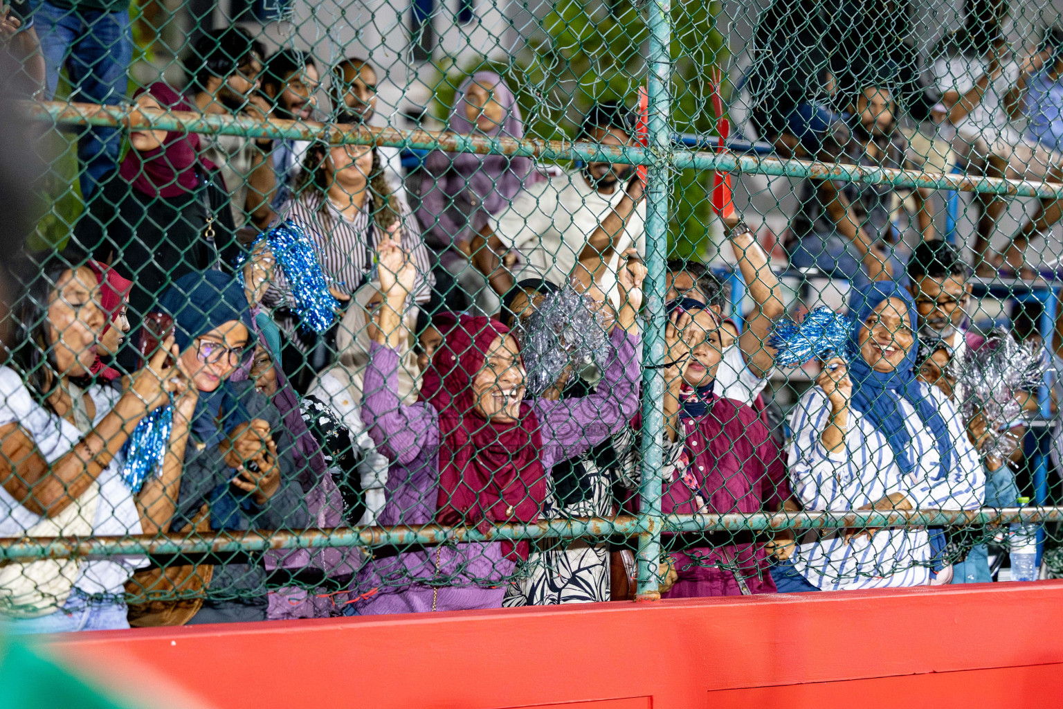 TEAM BADHAHI vs KULHIVARU VUZARA CLUB in the Semi-finals of Club Maldives Classic 2024 held in Rehendi Futsal Ground, Hulhumale', Maldives on Tuesday, 19th September 2024. 
Photos: Ismail Thoriq / images.mv