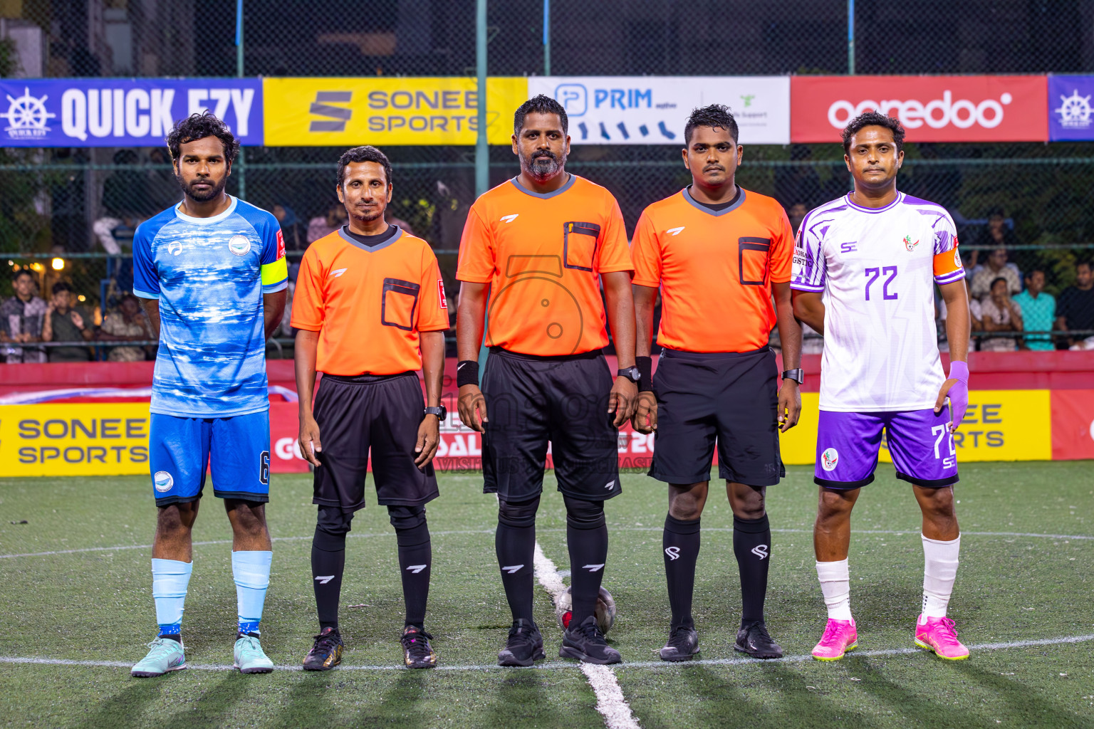 N Maafaru vs N Holhudhoo in Day 15 of Golden Futsal Challenge 2024 was held on Monday, 29th January 2024, in Hulhumale', Maldives
Photos: Ismail Thoriq / images.mv