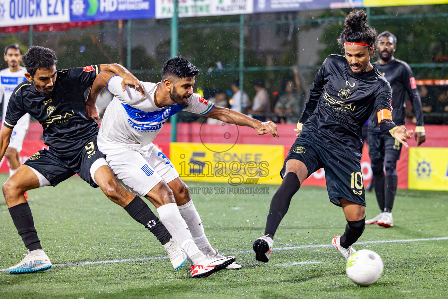 S. Hithadhoo VS ADh. Maamigili in Round of 16 on Day 40 of Golden Futsal Challenge 2024 which was held on Tuesday, 27th February 2024, in Hulhumale', Maldives Photos: Hassan Simah / images.mv