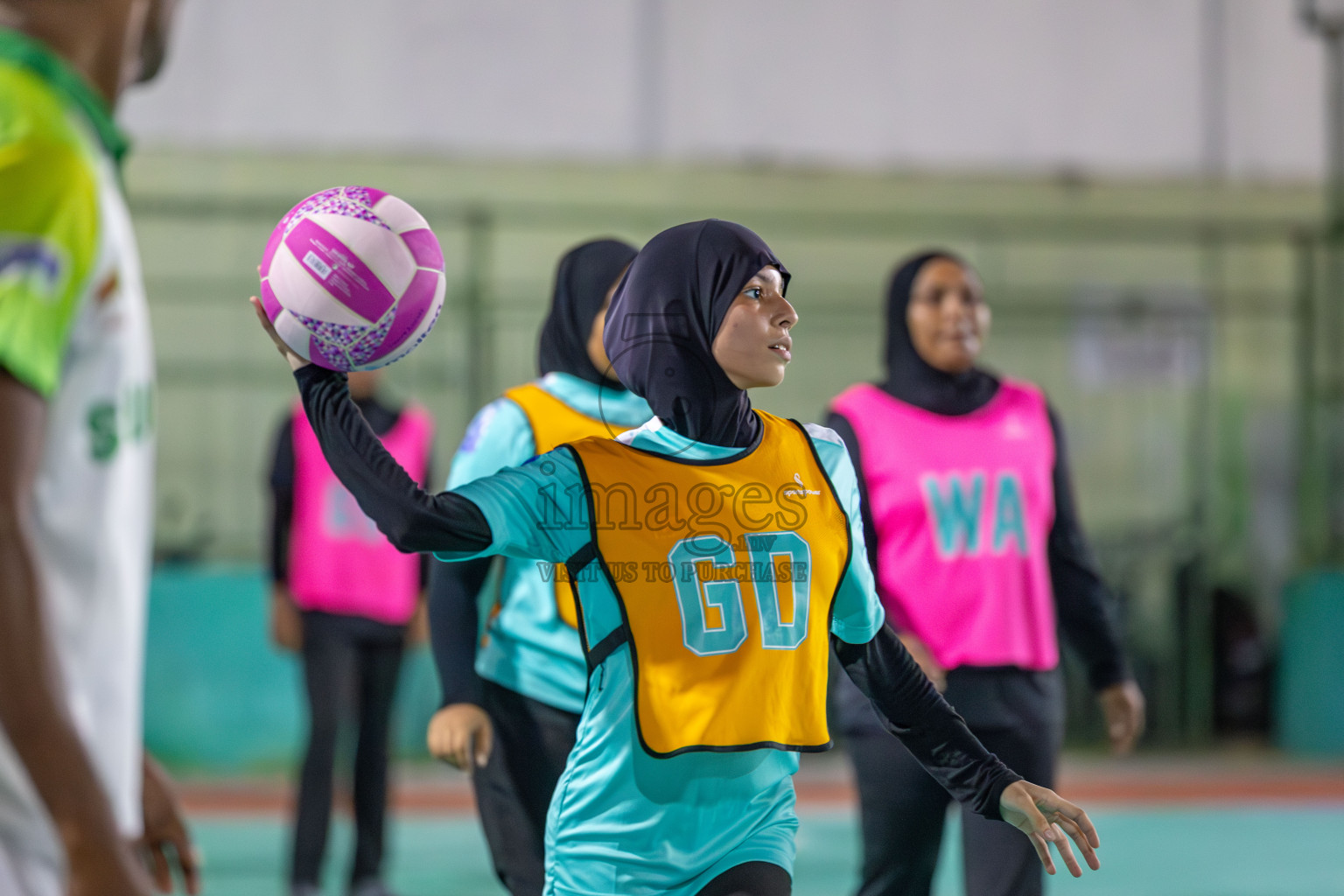 MV Netters vs United Unity Sports Club in Division 2 of of National Netball Tournament 2025 held in Ekuveni Netball Court at Male', Maldives on Thursday, 22nd May 2025. Photos: Mohamed Mahfooz Moosa / images.mv
