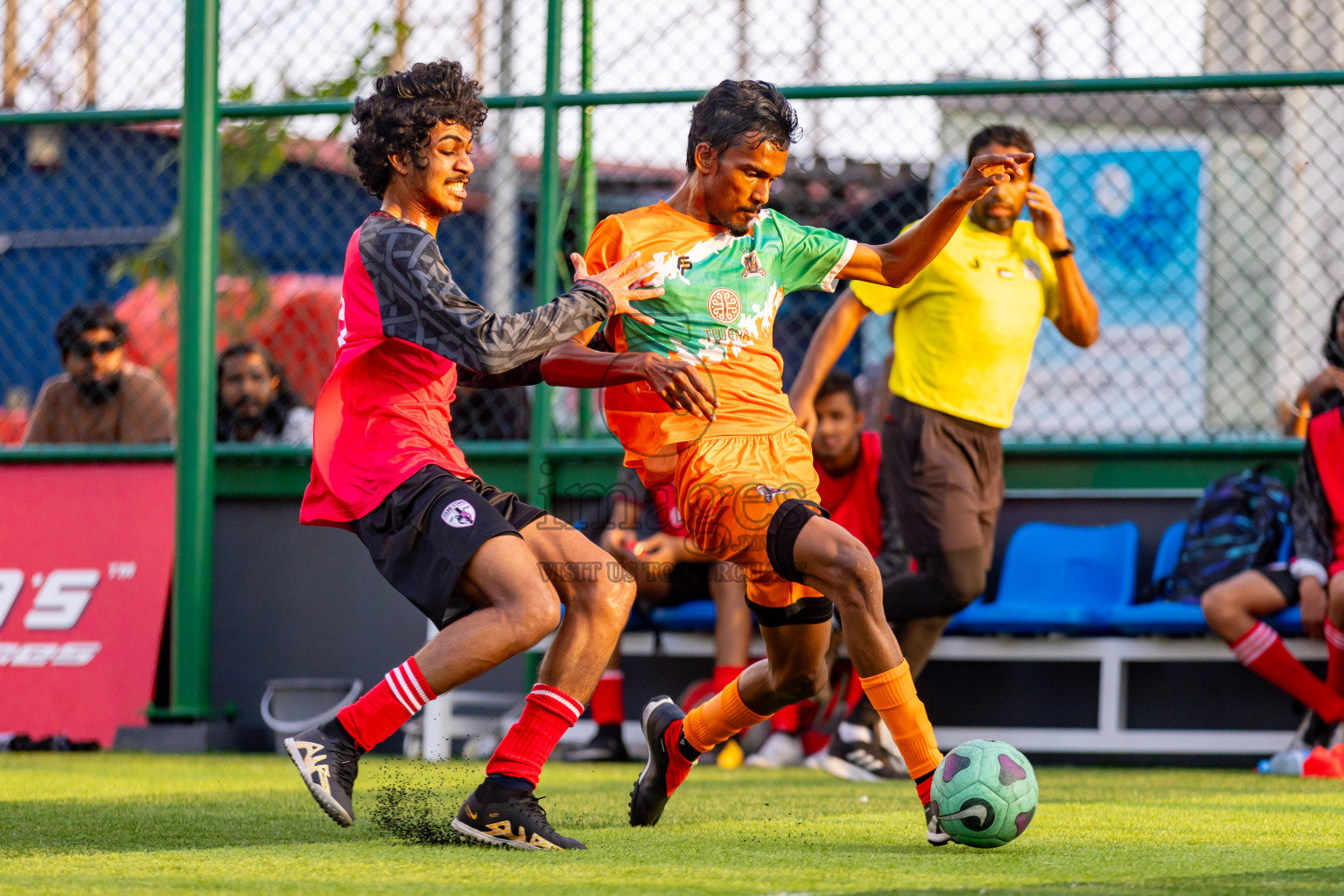 Young Stars vs UNF in Day 16 of BG Futsal Challenge 2024 was held on Wednesday , 27th March 2024, in Male', Maldives Photos: Nausham Waheed / images.mv