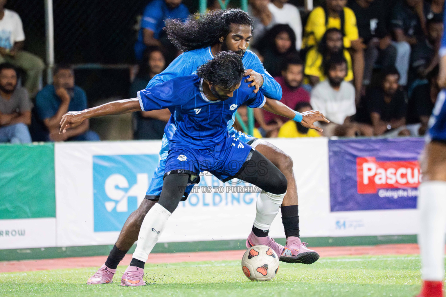 Foemathi VS Laamu Blues in Day 3 - Fonadhoo Youth Futsal Challenge 2025 held in Fonadhoo Futsal Stadium, L. Fonadhoo, Maldives on Tuesdat, 28th October 2025 Photos: Arif Rasheed / images.mv
