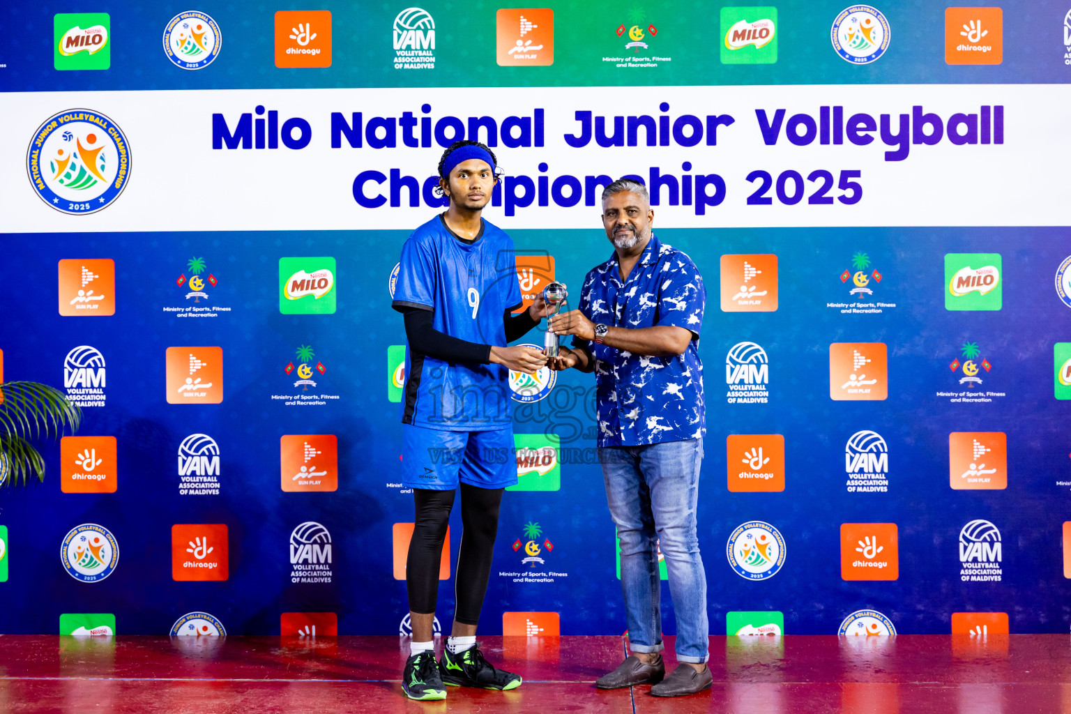 Maathoda Sports Club vs Sports Club City in the Finals of Milo National Junior Volleyball Championship 2025 Men's Division was held on Sunday, 30th November 2025 at Ekuveni Turf Court Male', Maldives. Photos: Nausham Waheed / images.mv