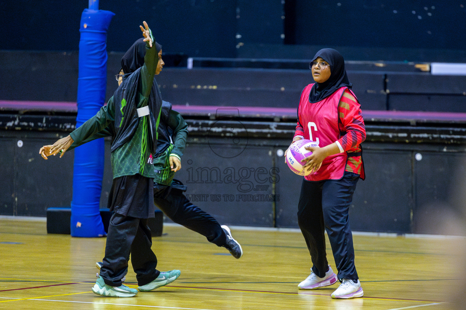 Day 2 of Inter-School Netball Tournament 2025 was held in Social Center Indoor Hall on Sunday, 19th October 2025.
Photos: Ismail Thoriq / images.mv
