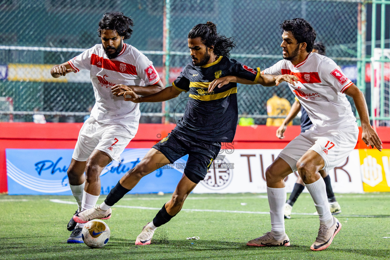 HA Utheemu vs HA Muraidhoo in Day 13 of Golden Futsal Challenge 2025 was held on Friday, 17th January 2025, in Hulhumale', Maldives. Photos: Nausham Waheed / images.mv