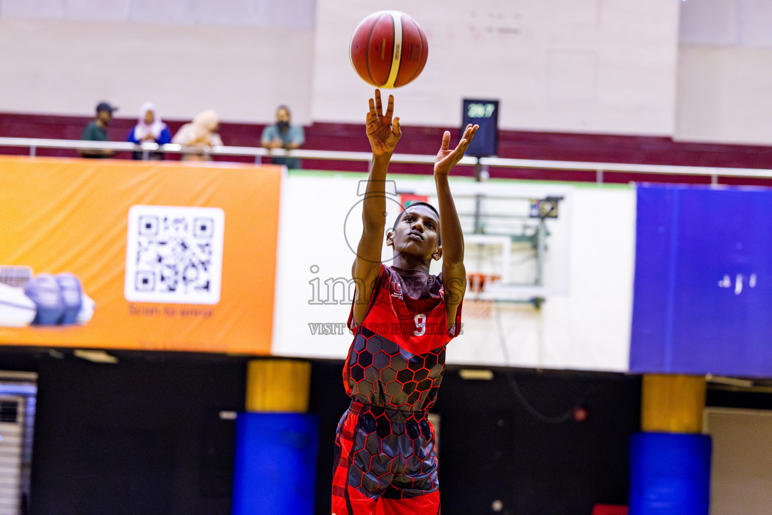 Aminiyya School vs Iskandhar School in day 26 of Junior Basketball Championship 2024 was held in Social Center, Male', Maldives on Tuesday, 10th December 2024. Photos: Nausham Waheed / images.mv