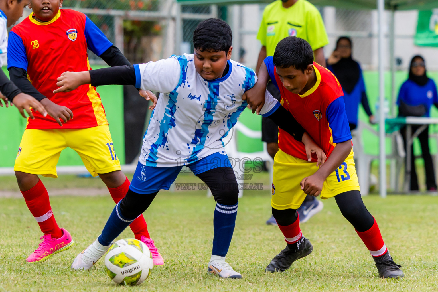 Day 1 of MILO Academy Championship 2025 (U-12) was held at Henveiru Stadium in Male', Maldives on Thursday, 1st May 2025. Photos: Nausham Waheed / images.mv