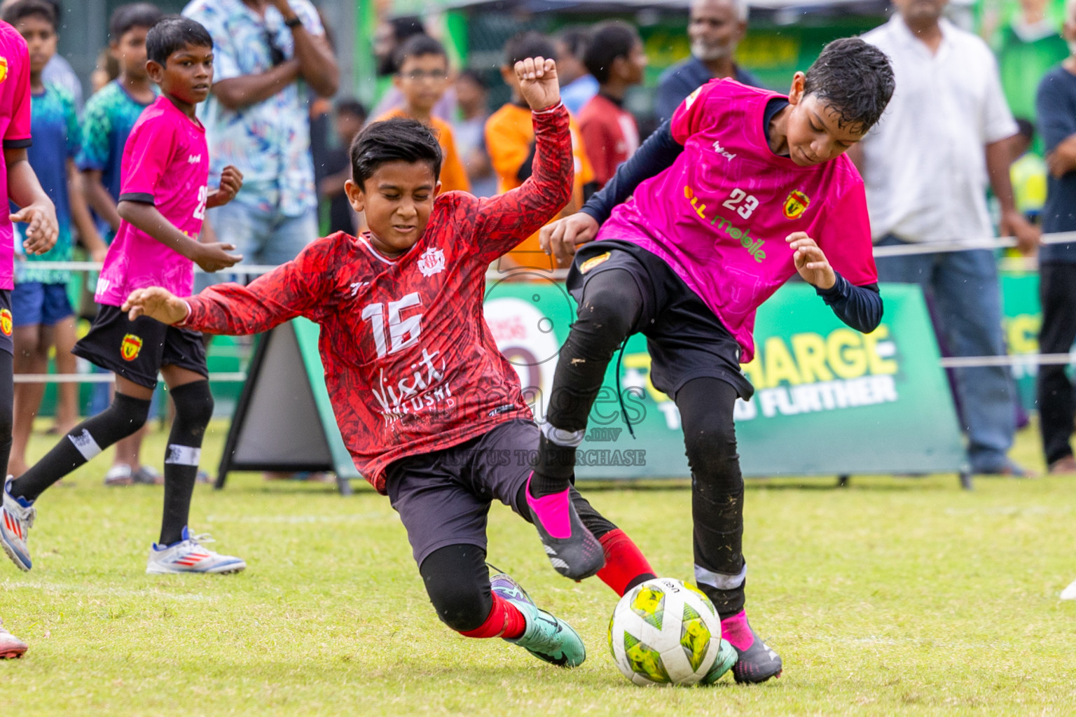 Day 1 of MILO Academy Championship 2025 (U-12) was held at Henveiru Stadium in Male', Maldives on Thursday, 1st May 2025. Photos: Ismail Thoriq / images.mv