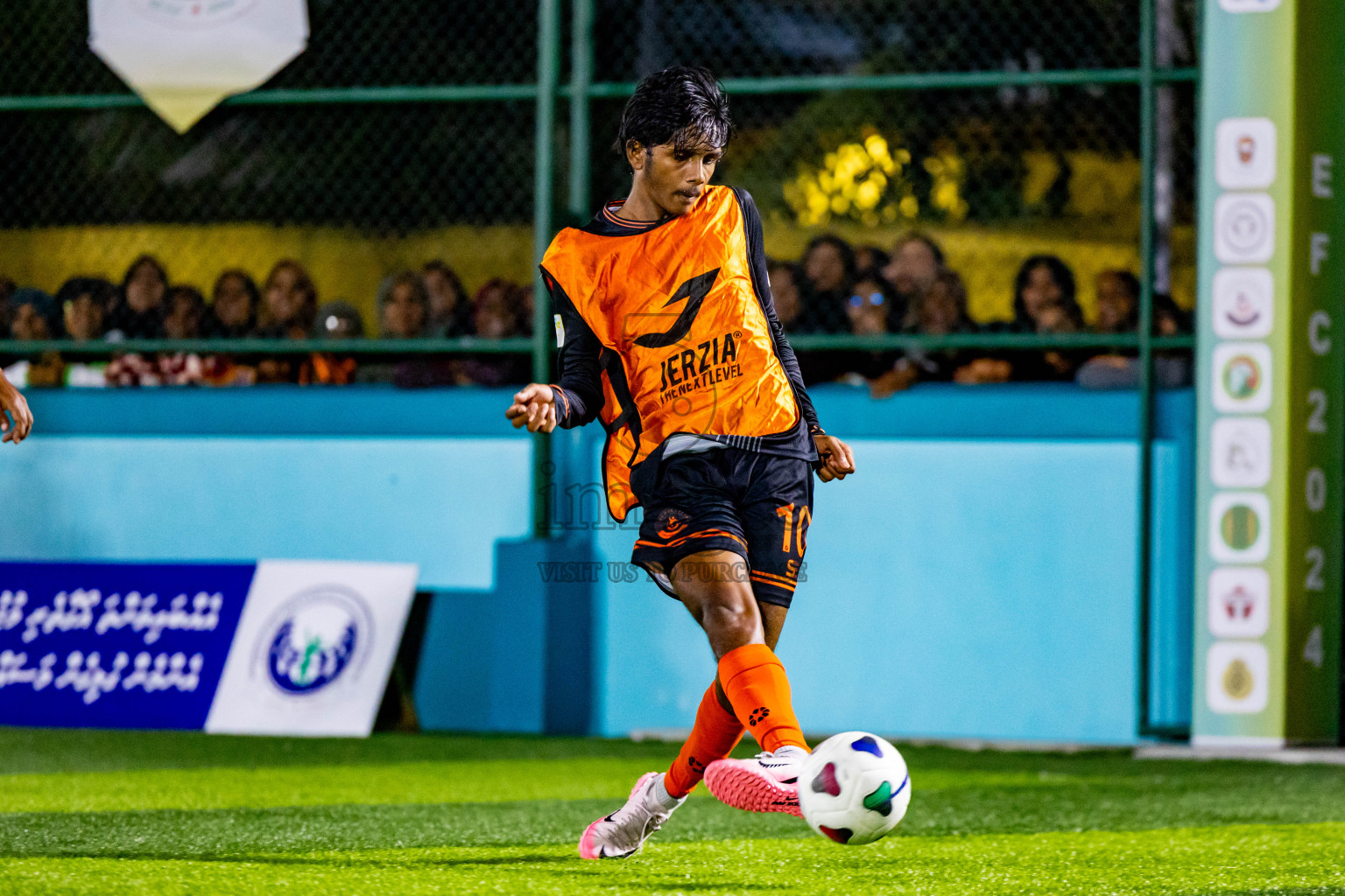 Dee Cee Jay SC vs Much Black in Semi Final of Laamehi Dhiggaru Ekuveri Futsal Challenge 2024 was held on Monday, 29th July 2024, at Dhiggaru Futsal Ground, Dhiggaru, Maldives Photos: Nausham Waheed / images.mv