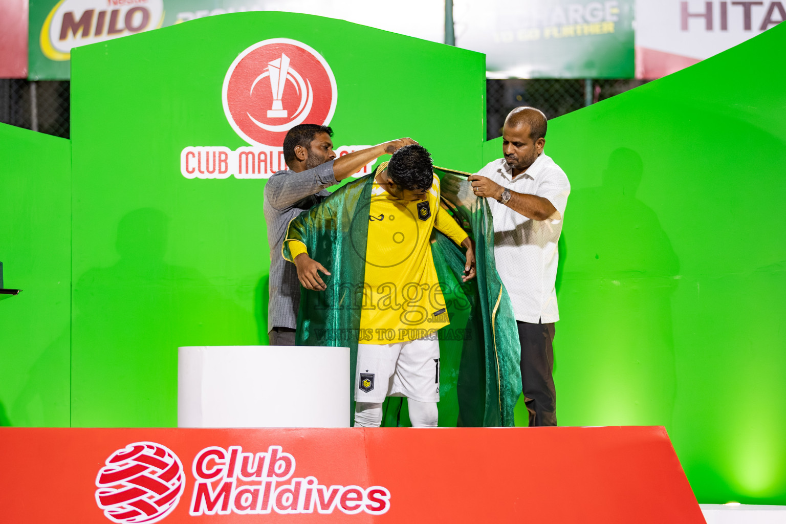RRC vs STO RC in the Finals of Club Maldives Cup 2025 was held in Rehendhi Futsal Ground, Hulhumale', Maldives on Saturday, 25th October 2025. 
Photos: Hassan Simah / images.mv