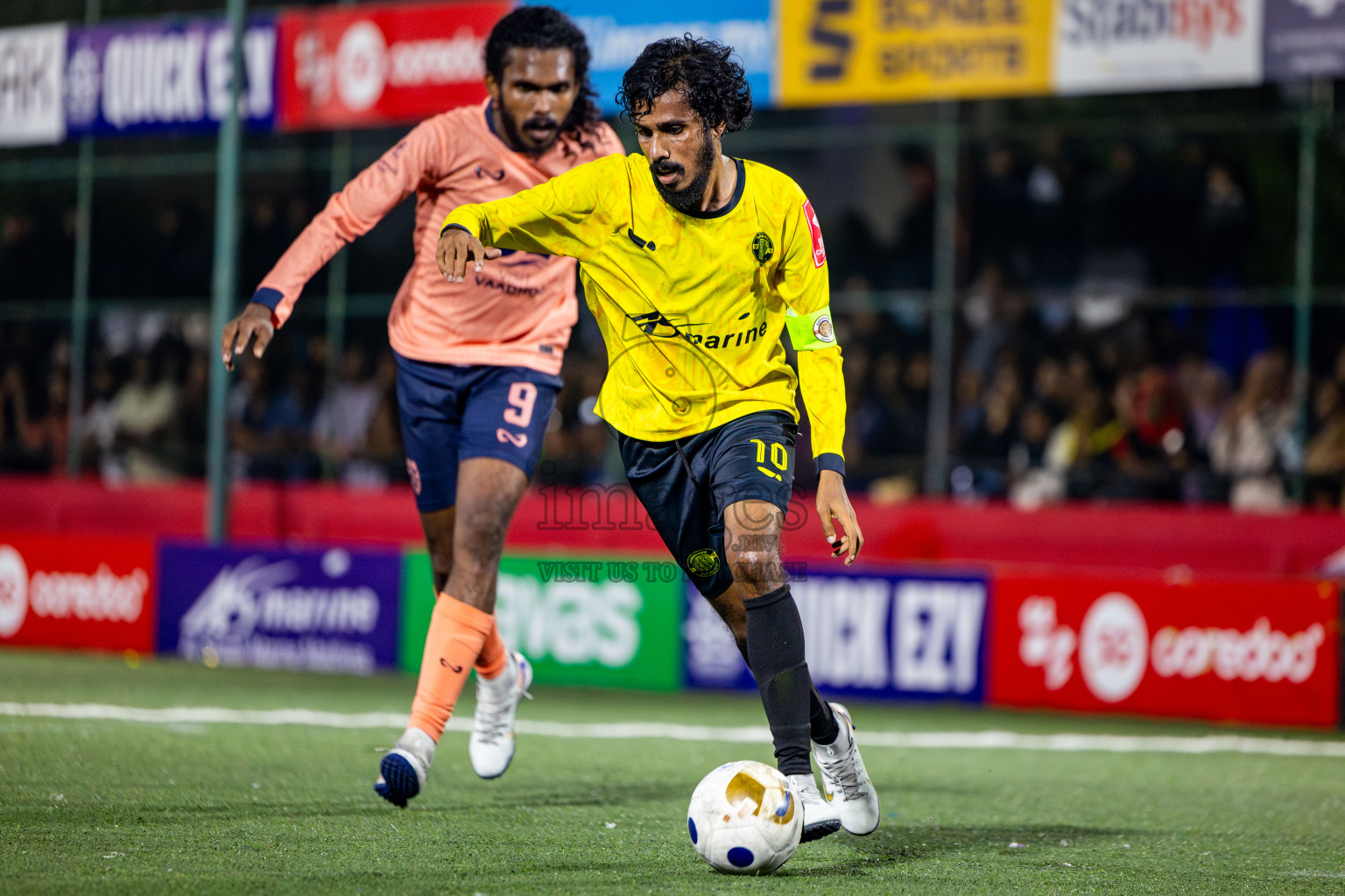 GDh Vaadhoo vs GDh Gadhdhoo in Gaafu Dhaal Atoll Final in Day 24 of Golden Futsal Challenge 2025 was held on Tuesday , 28th January 2025, in Hulhumale', Maldives. Photos: Nausham Waheed / images.mv