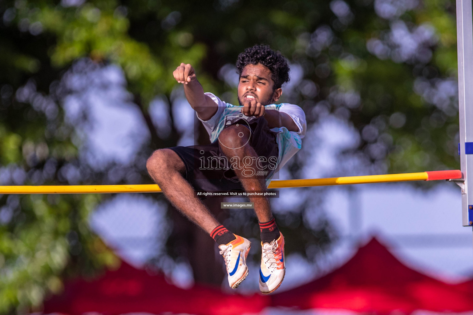 Day 4 of Inter-School Athletics Championship held in Male', Maldives on 26th May 2022. Photos by: Nausham Waheed / images.mv