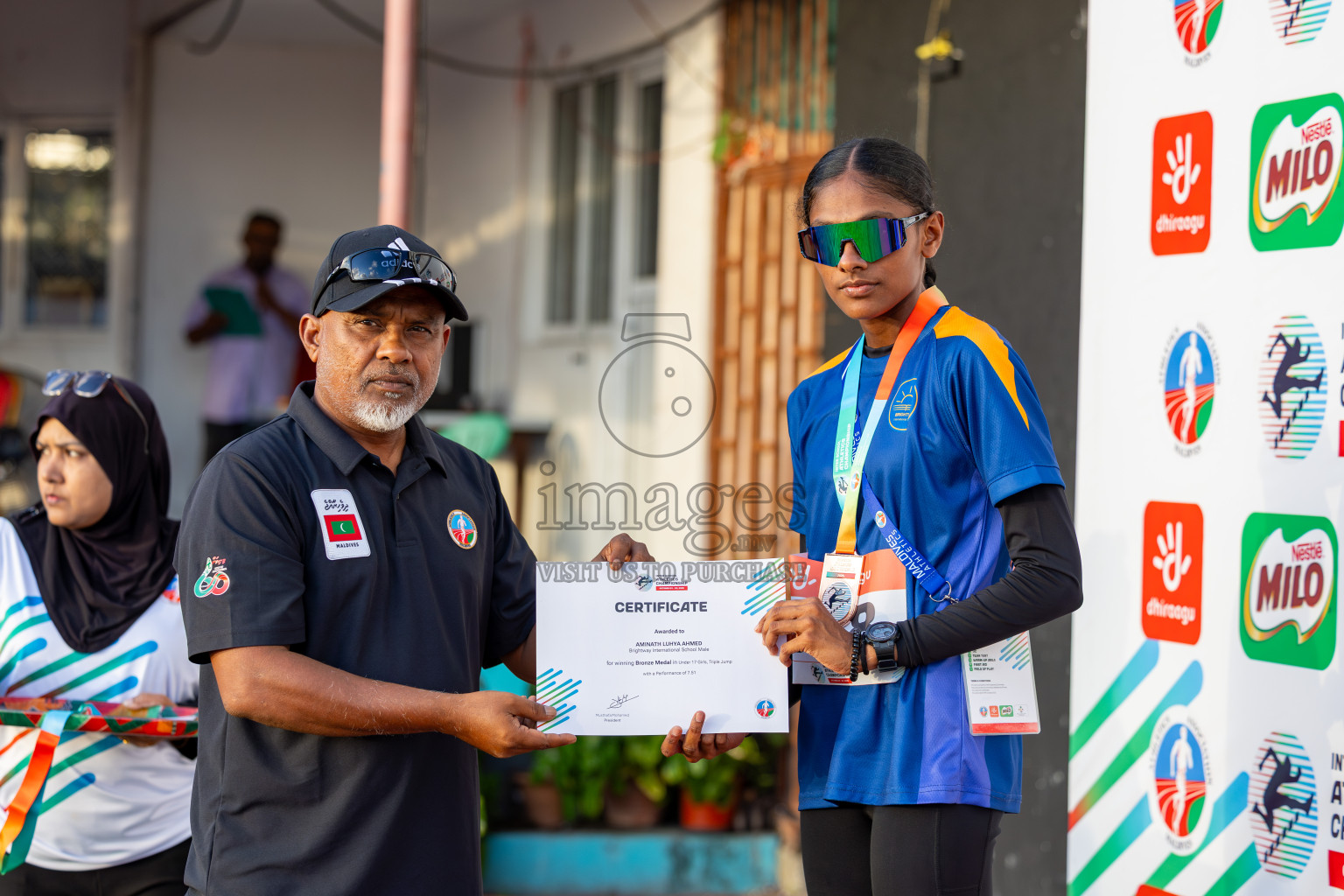 Day 1 of Inter-school Athletics Championship 2025 held in Ekuveni Synthetic Track, Male', Maldives on Monday, 06th October 2025. Photos by: Ismail Thoriq / Images.mv