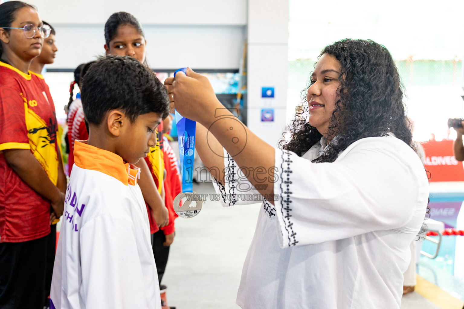 Closing Ceremony of BML 21st Interschool Swimming Competition 2025 .was held in Hulhumale' Swimming Pool, Hulhumale', Maldives on Saturday, 18th October 2025. 
Photos: Hassan Simah / images.mv