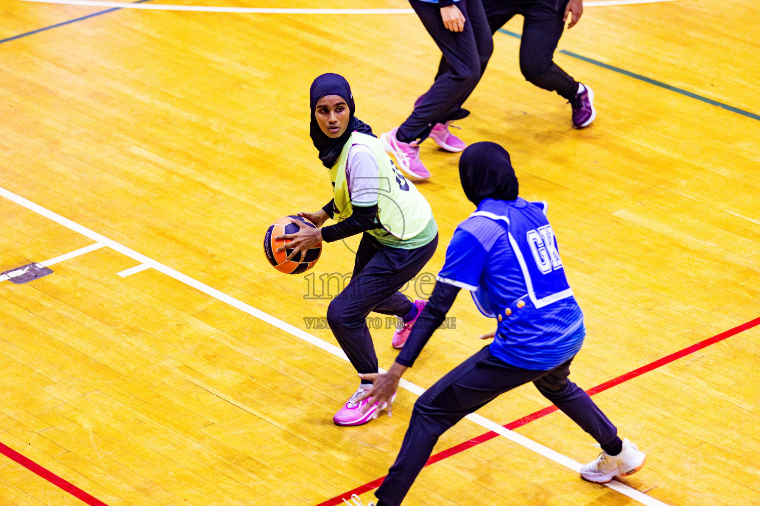 Kulhudhuffushi Youth & Recreation Club vs Club Green StreetDay 2 of 21st National Netball Tournament was held in Social Canter at Male', Maldives on Friday, 18th May 2024. Photos: Nausham Waheed / images.mv