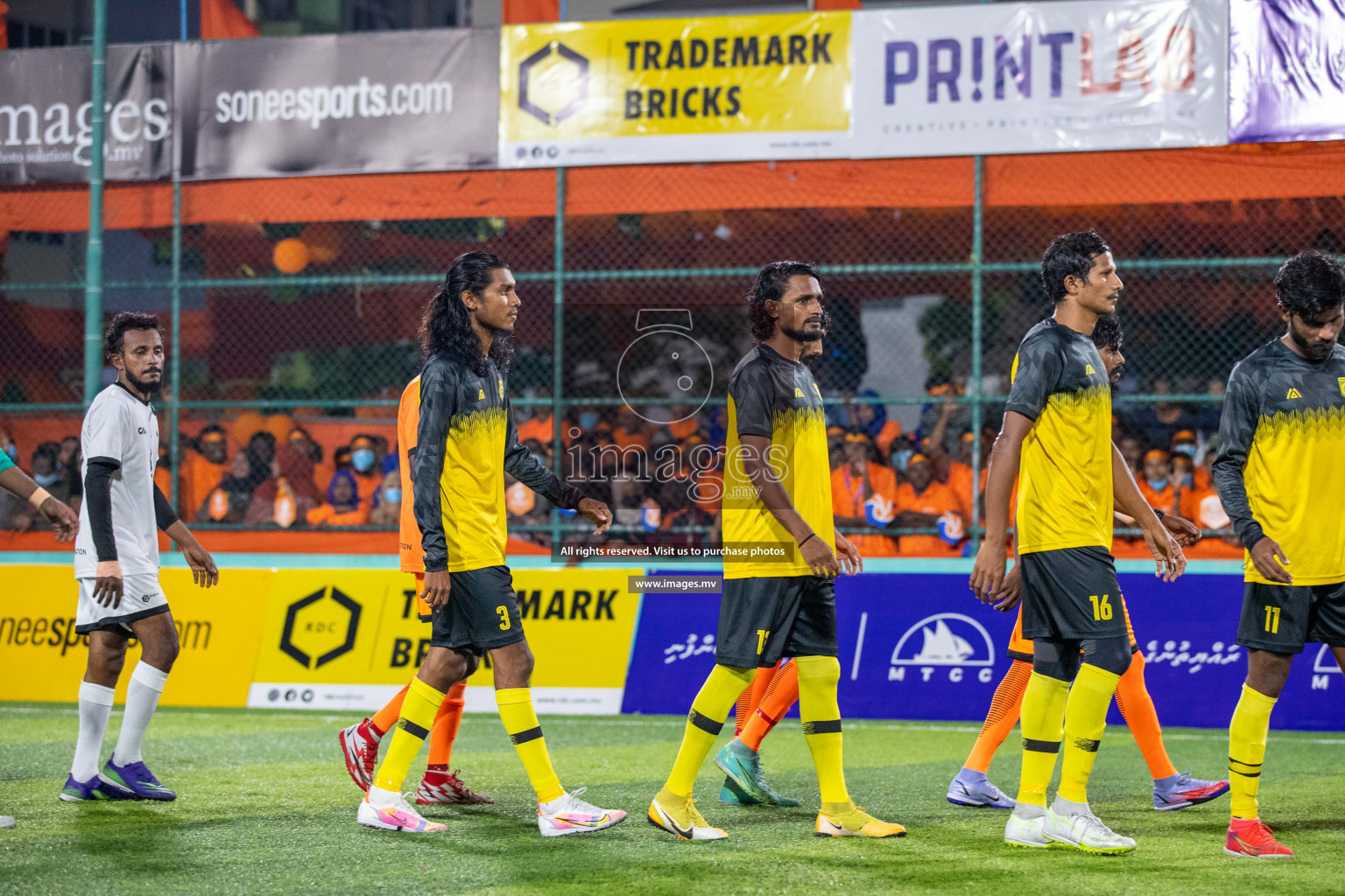 RRC Vs FSM in the Semi Finals of Club Maldives 2021 held in Hulhumale, Maldives on 19 December 2021. Photos: Ismail Thoriq / images.mv