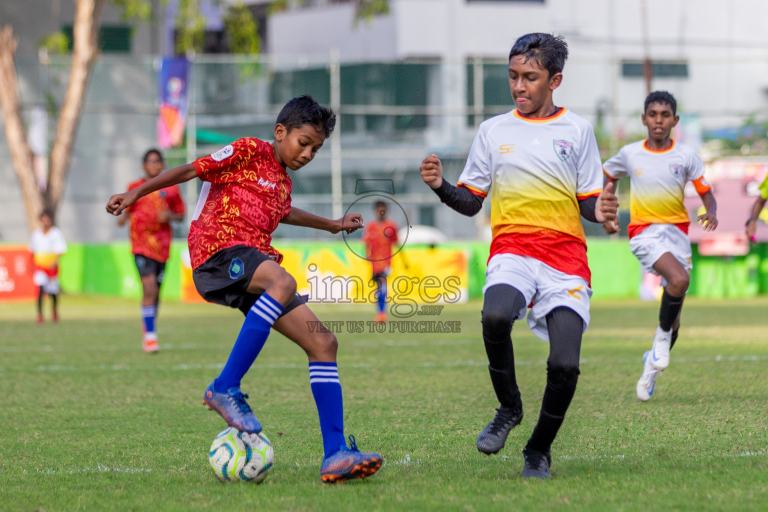 Club Eagles vs Super United Sports (U12) in Day 4 of Dhivehi Youth League 2024 held at Henveiru Stadium on Thursday, 28th November 2024. Photos: Shuu Abdul Sattar/ Images.mv