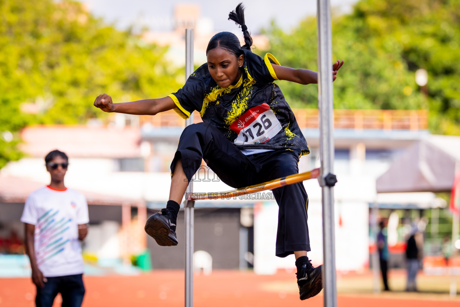 Day 3 of Inter-school Athletics Championship 2025 held in Ekuveni Synthetic Track, Male', Maldives on Wednesday, 08th October 2025. Photos by: Nausham Waheed / Images.mv