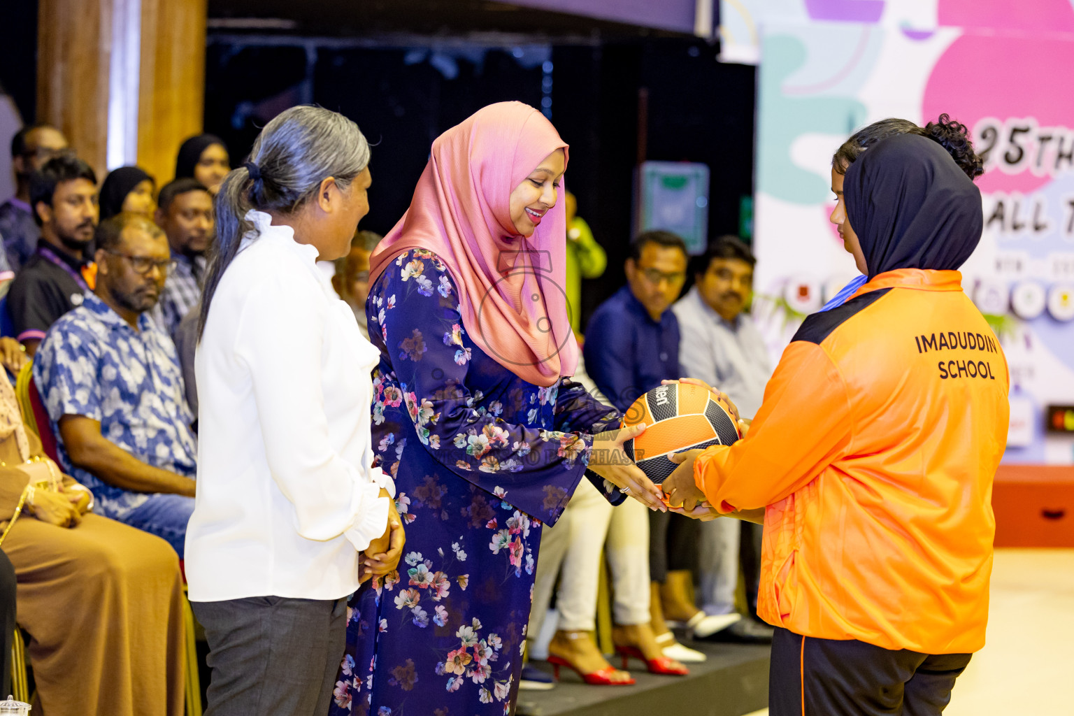 Day 1 of 25th Milo Inter-School Netball Tournament was held in Social Center at Male', Maldives on Thursday, 8th August 2024. Photos: Nausham Waheed / images.mv