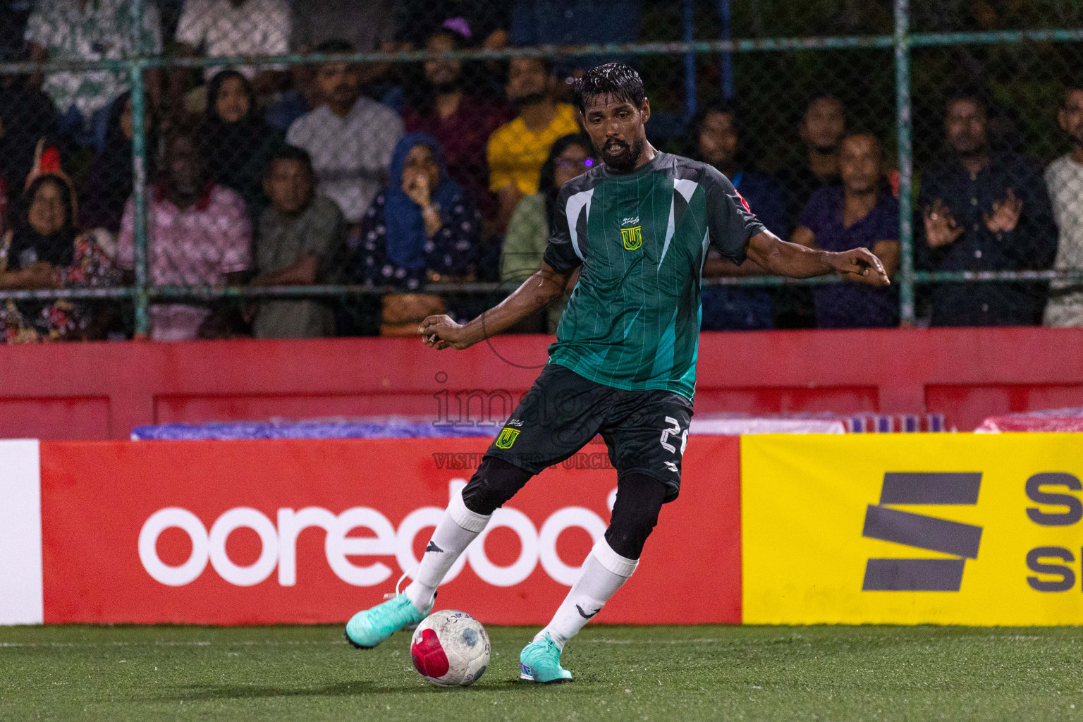 HDh Hanimaadhoo vs HDh Vaikaradhoo in Day 6 of Golden Futsal Challenge 2024 was held on Saturday, 20th January 2024, in Hulhumale', Maldives
Photos: Ismail Thoriq / images.mv