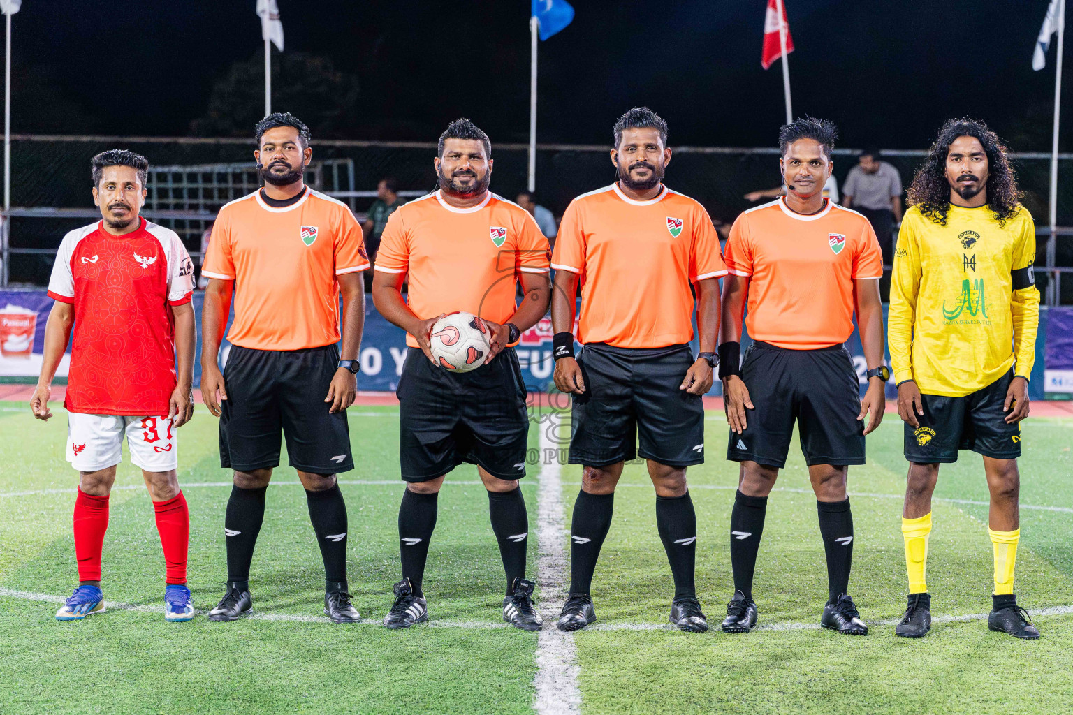 Kanmathi SC VS BEST in Day 4 - Fonadhoo Youth Futsal Challenge 2025 held in Fonadhoo Futsal Stadium, L. Fonadhoo, Maldives on Wednesday, 29th October 2025 Photos: Arif Rasheed / images.mv