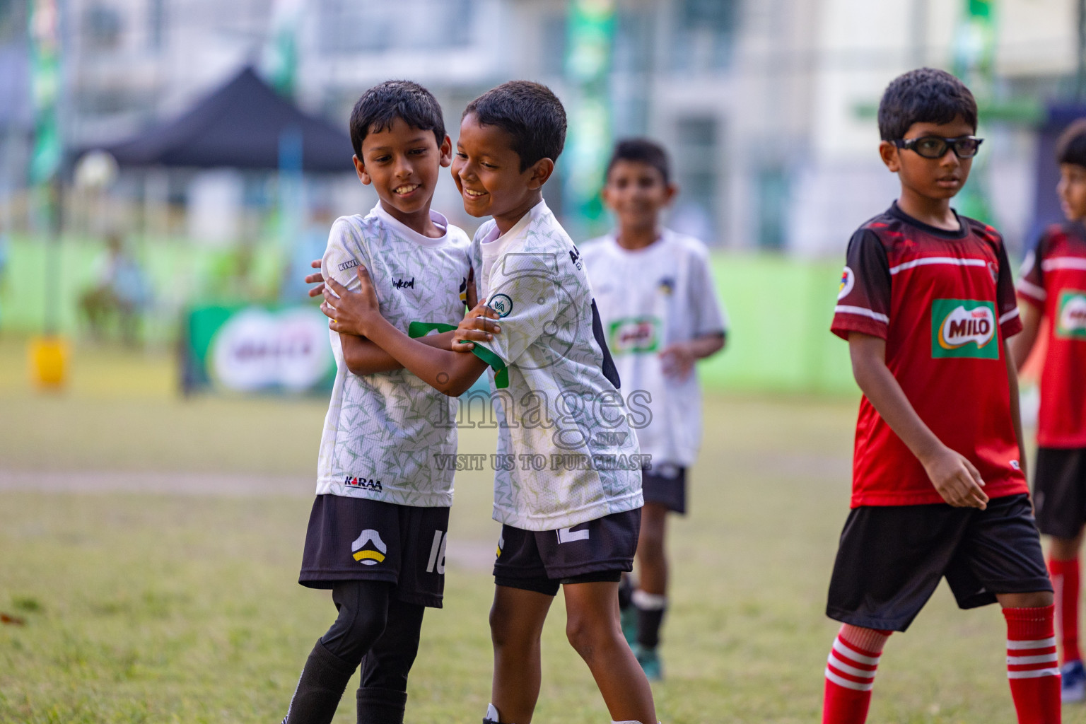 Day 2 of MILO Academy Championship 2025 was held on Friday, 14th February 2025 in Henveiru Stadium. 
Photos: Hassan Simah / Images.mv
