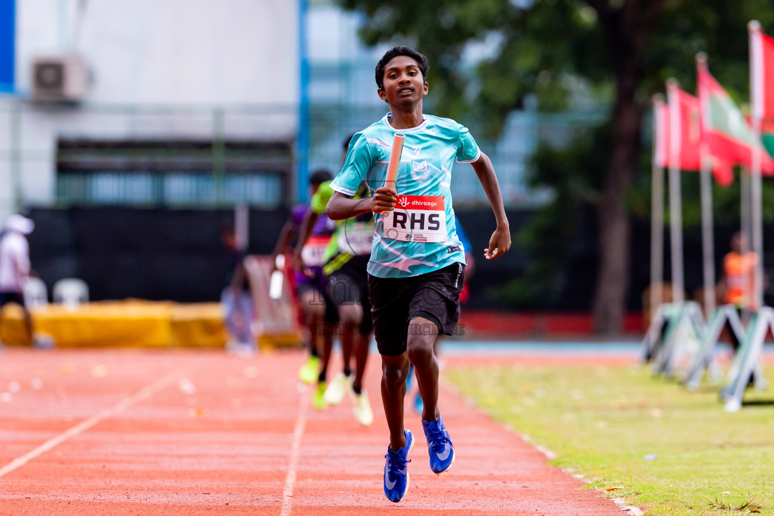 Day 6 of Inter-school Athletics Championship 2025 held in Ekuveni Synthetic Track, Male', Maldives on Sunday, 12th October 2025. Photos by: Nausham Waheed / Images.mv