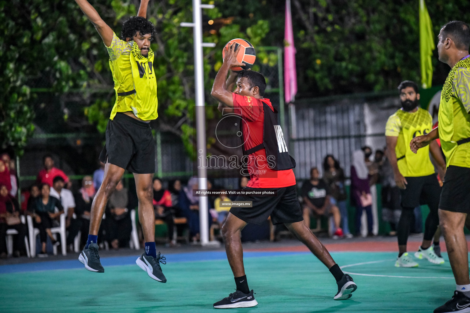 Final of Inter-School Parents Netball Tournament was held in Male', Maldives on 4th December 2022. Photos: Nausham Waheed / images.mv