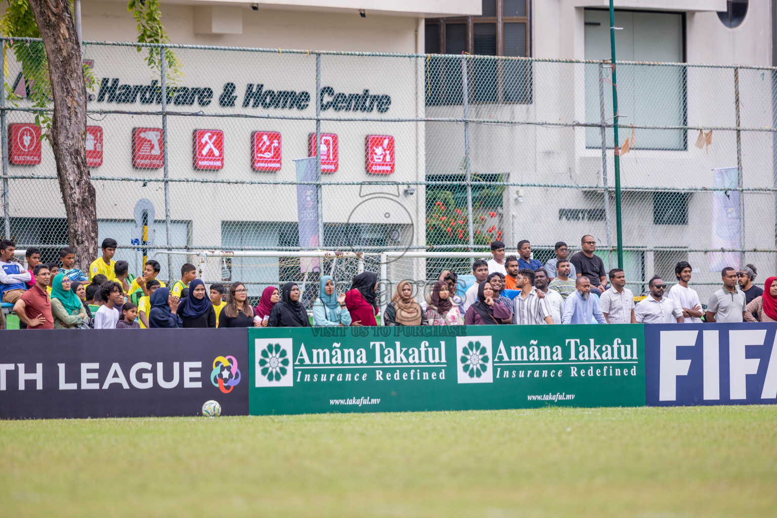 Eagles vs Maziya (U12) in Dhivehi Youth League 2024 - Day 2. Matches held at Henveiru Stadium on 22nd November 2024 , Friday. Photos: Shuu Abdul Sattar/ Images.mv