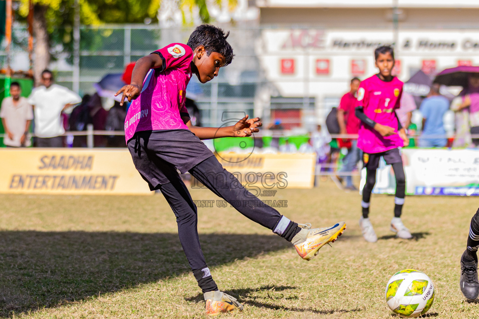 Day 1 of Kids7s Weekend 2025 was held on Friday, 23rd August 2025 in  Henveyru Stadium, Male', Maldives. 
Photos: Areef Adam / images.mv