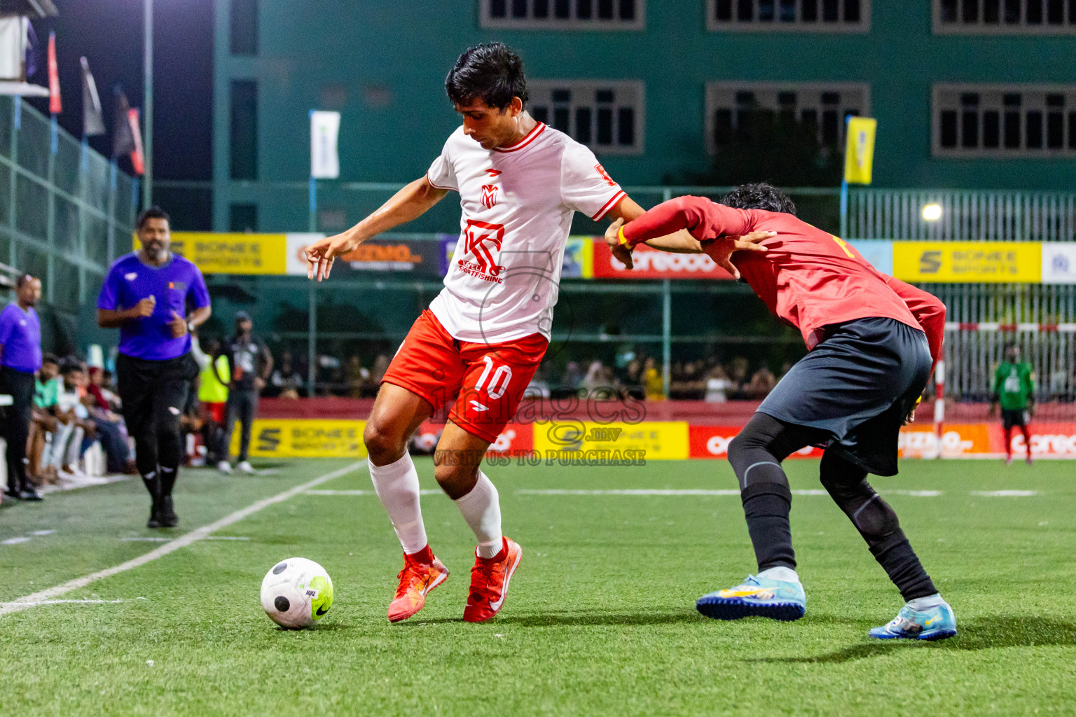 Dh Kudahuvadhoo vs Dh Maaenboodhoo in Day 24 of Golden Futsal Challenge 2024 was held on Wednesday  , 7th February 2024 in Hulhumale', Maldives Photos: Nausham Waheed / images.mv