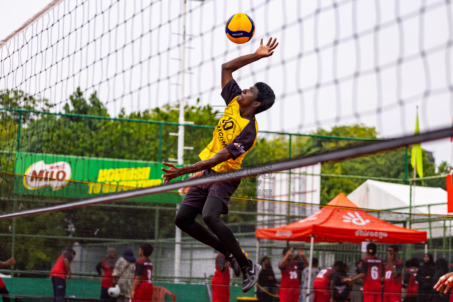 Day 2 of Interschool Volleyball Tournament 2024 was held in Ekuveni Volleyball Court at Male', Maldives on Sunday, 24th November 2024. Photos: Nausham Waheed / images.mv