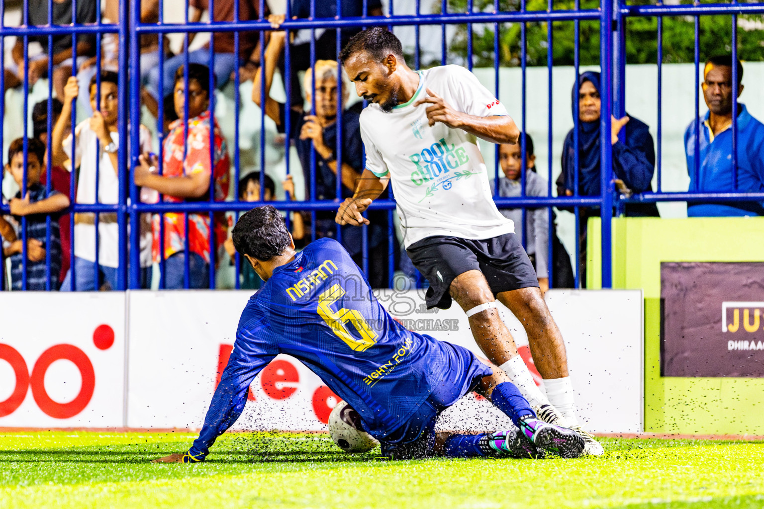 United V vs Nala Brothers in Day 5 of Eydhafushi Futsal Cup 2024 was held on Friday, 12th April 2024, in B Eydhafushi, Maldives Photos: Nausham Waheed / images.mv