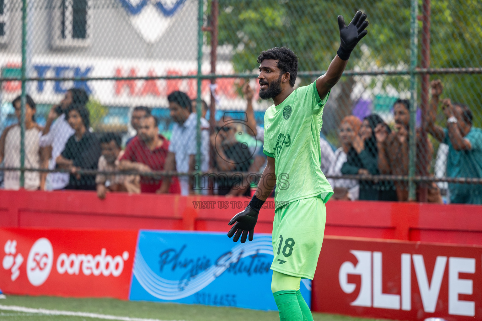 Dh Bandidhoo vs Dh Maaenboodhoo in Day 13 of Golden Futsal Challenge 2025 was held on Friday, 17th January 2025, in Hulhumale', Maldives Photos: Ismail Thoriq / images.mv