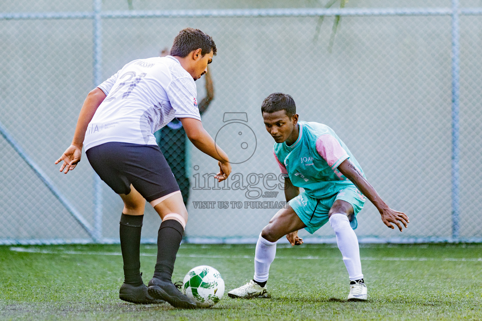 Resort League 2025 Raa Zone - Final Match
Joali vs kothaifaru in Resort League 2025 (Raa Zone) was held on Thursday, 21th august 2025 in JOALI Maldives Resort, Raa Atoll, Maldives. Photos: Areef Adam / images.mv