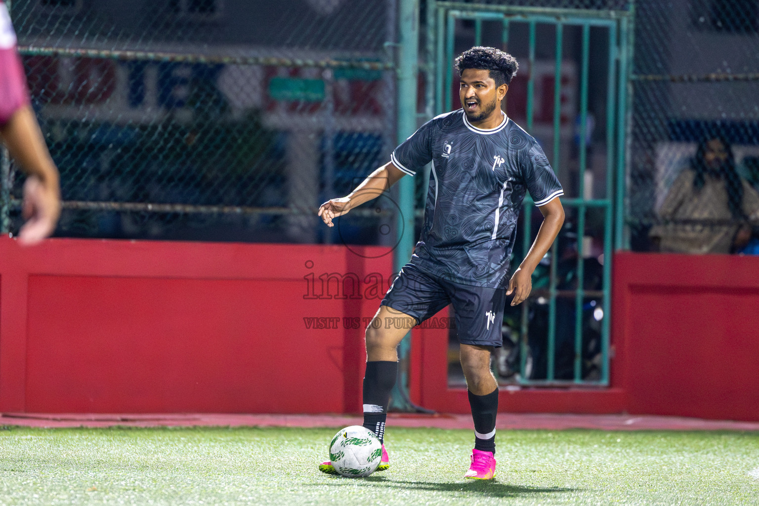 Club Dhaakhilee vs Kulhivaru Vuzaara in Day 3 of Office League 2025 was held on Friday, 18th April 2025 in Hulhumale', Maldives.
Photos: Ismail Thoriq / images.mv