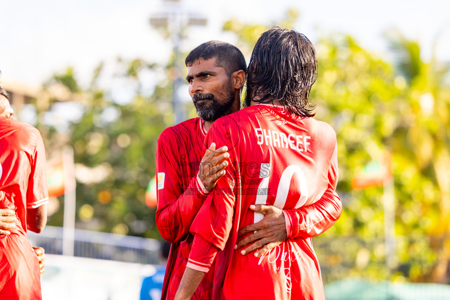 Eydhafushi vs Kudarikilu in Quater Finals of Better in Baa Futsal Fiesta 2025 Men's division held in B. Eydhafushi, Maldives on Thursday, 13th November 2025. Photos: Nausham Waheed / images.mv
