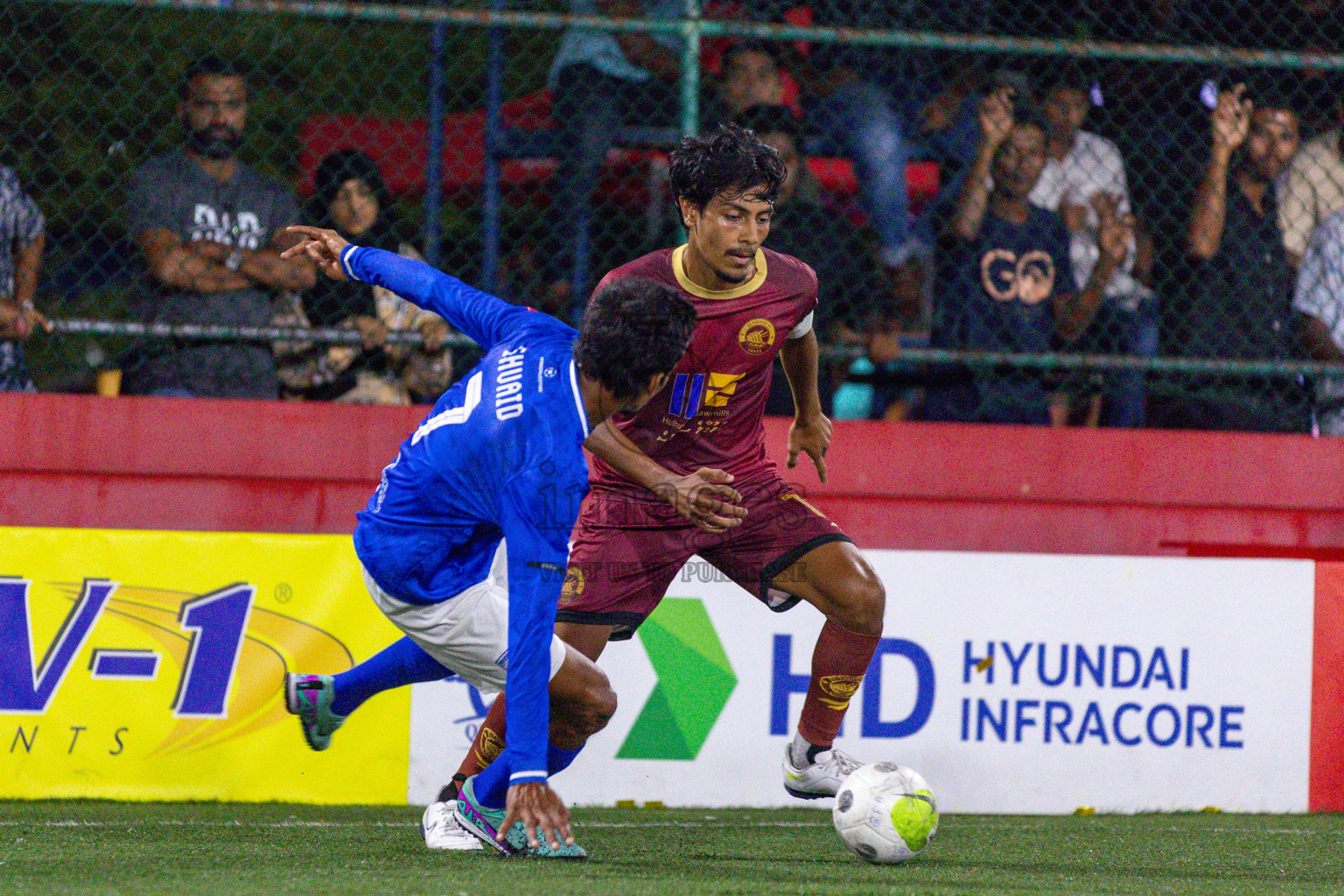 V Keyodhoo vs ADh Mahibadhoo on Day 34 of Golden Futsal Challenge 2024 was held on Monday, 19th February 2024, in Hulhumale', Maldives
Photos: Ismail Thoriq / images.mv