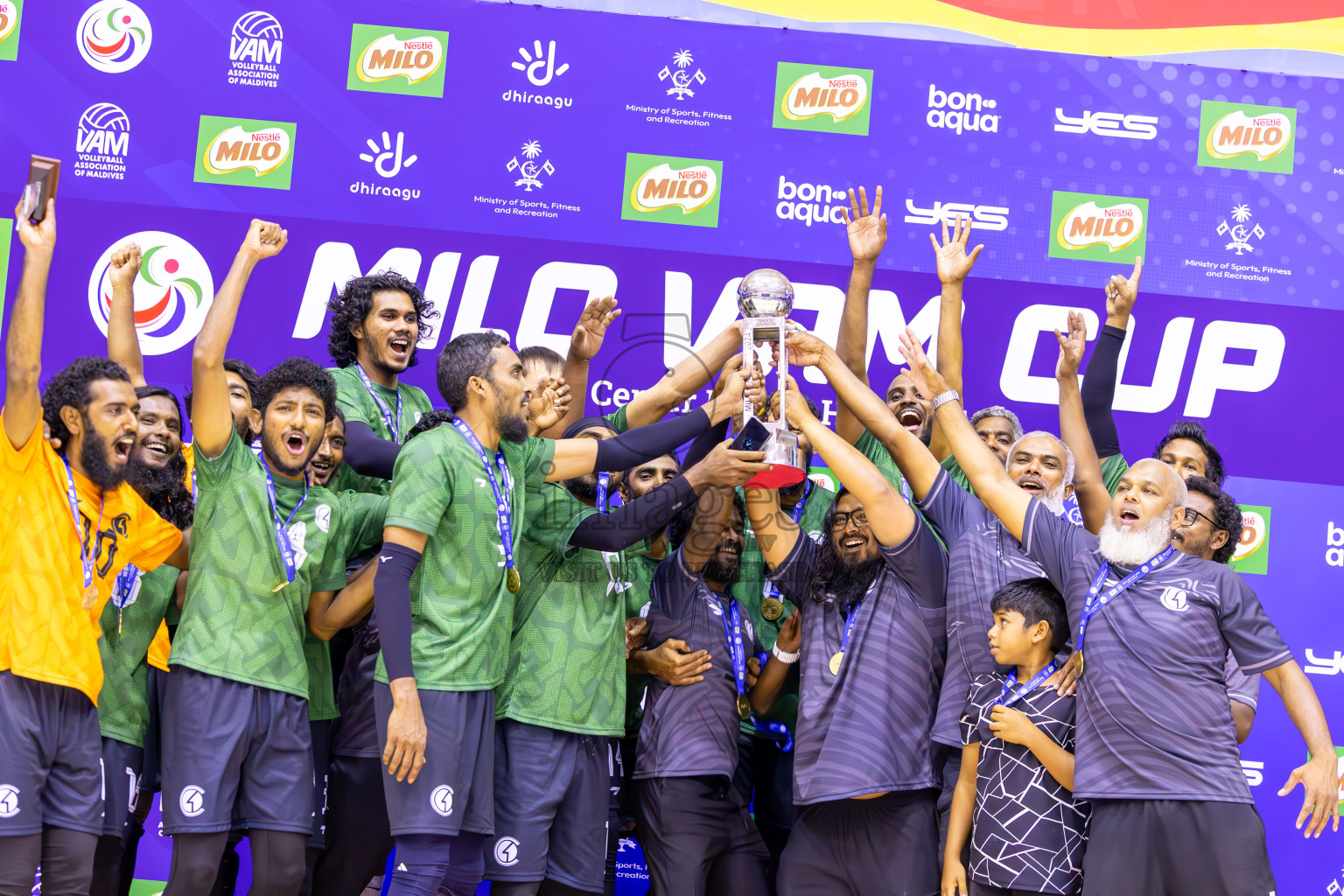 Final of MILO VAM Cup 2024 (Men's Division) was held in Social Center Indoor Hall on Monday, 4th November 2024. 
Photos: Ismail Thoriq / images.mv