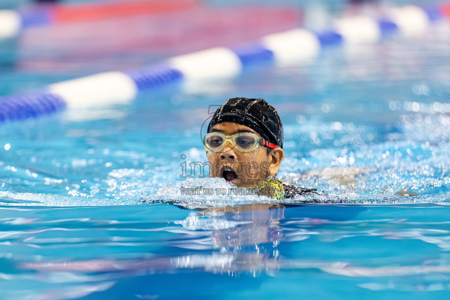 Day 4 of BML 6th National Kids Swimming Kids Festival 2025 held in Hulhumale', Maldives on Thursday, 6th November 2024. Photos: Hassan Simah / images.mv