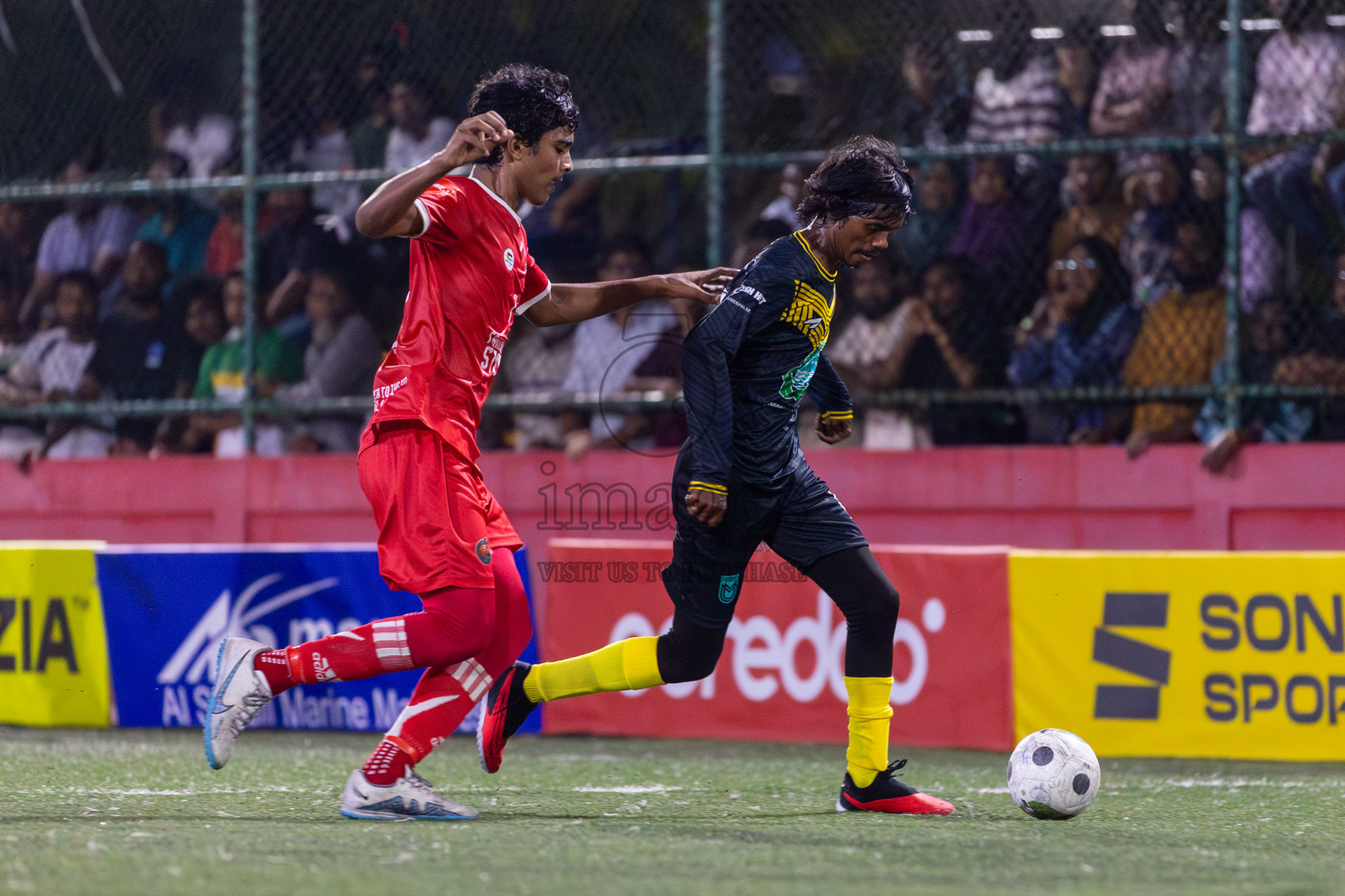 F Dharanboodhoo vs F Magoodhoo in Day 8 of Golden Futsal Challenge 2024 was held on Monday, 22nd January 2024, in Hulhumale', Maldives Photos: Mohamed Mahfooz Moosa / images.mv