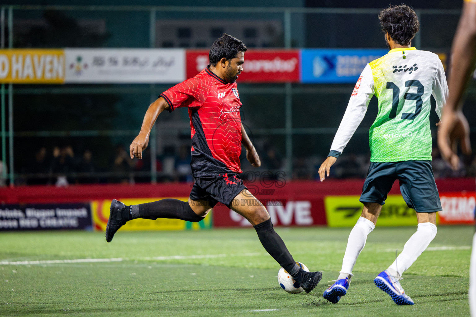 HDH Kumundhoo vs Hdh Vaikaradhoo in Day 5 of Golden Futsal Challenge 2025 on Thursday, 9th January 2025, in Hulhumale', Maldives Photos: Nausham waheed / images.mv