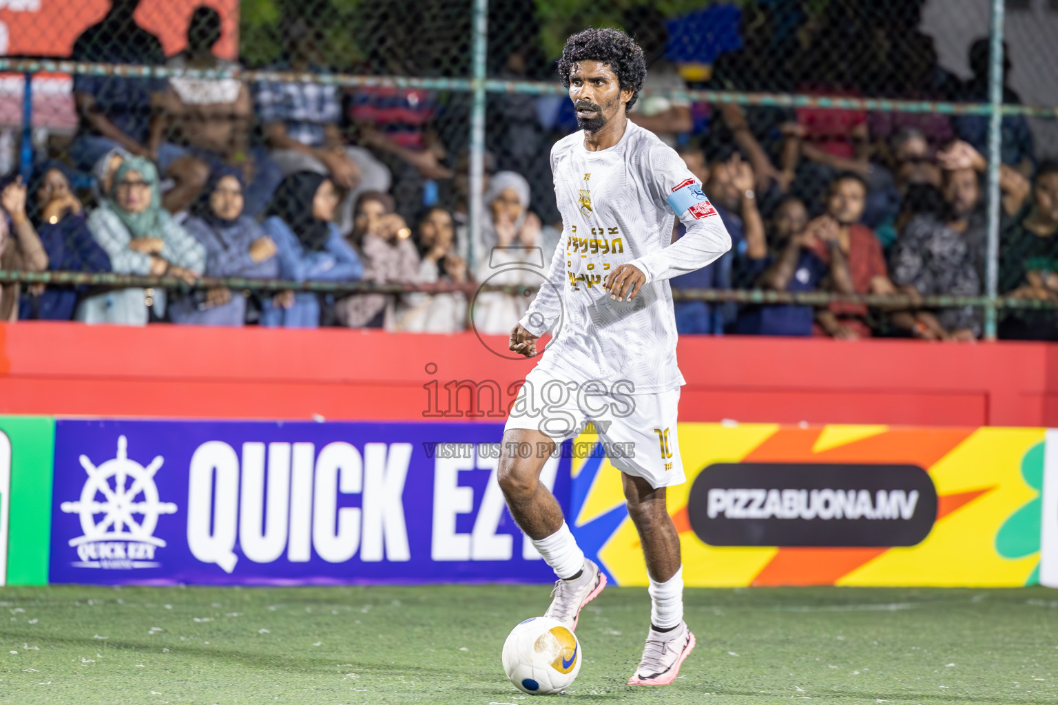 Lh Kurendhoo vs Lh Olhuvelifushi in Day 15 of Golden Futsal Challenge 2025 was held on Sunday, 19th January 2025, in Hulhumale', Maldives. Photos: Ismail Thoriq / images.mv