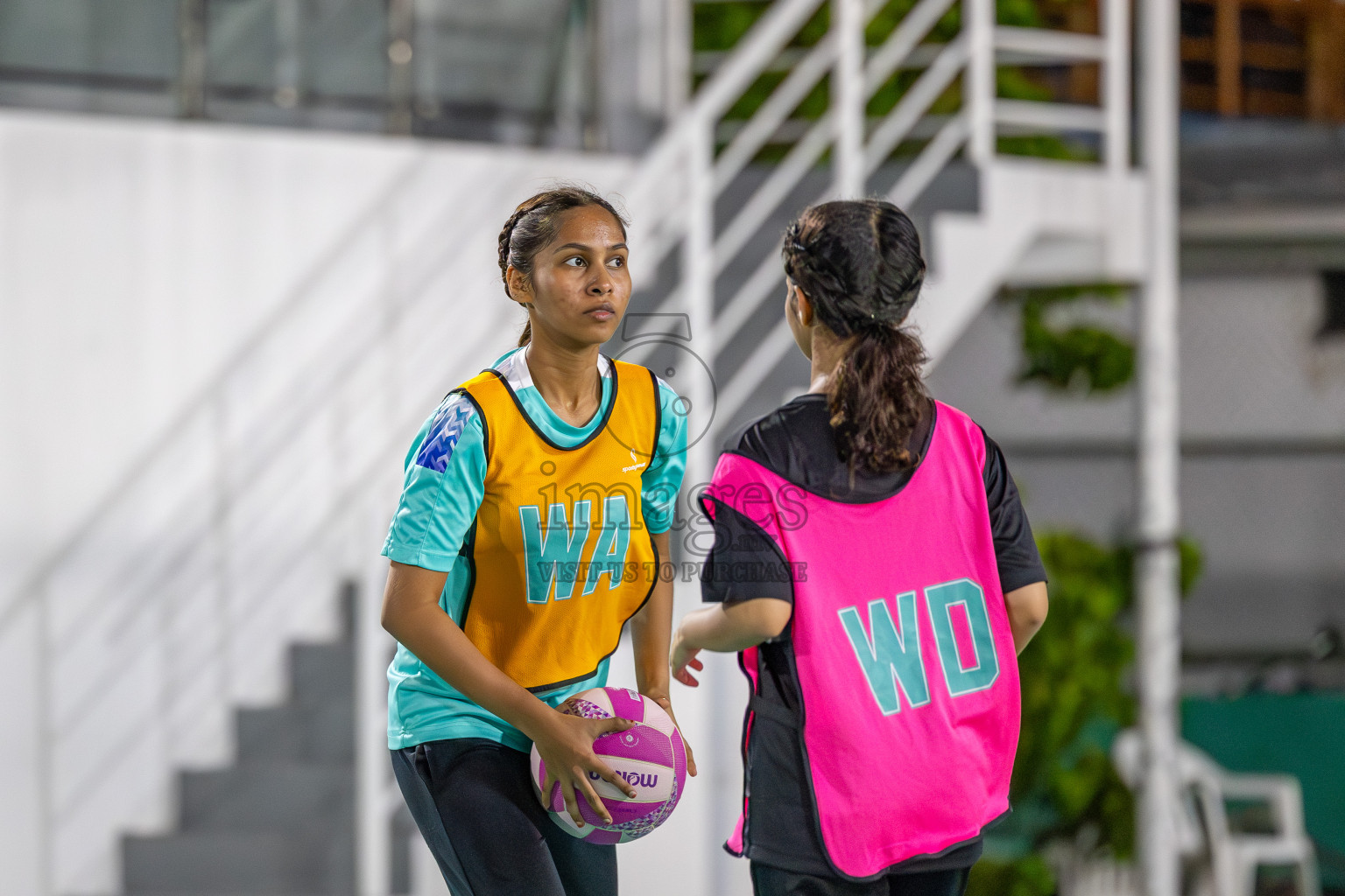MV Netters vs United Unity Sports Club in Division 2 of of National Netball Tournament 2025 held in Ekuveni Netball Court at Male', Maldives on Thursday, 22nd May 2025. Photos: Mohamed Mahfooz Moosa / images.mv