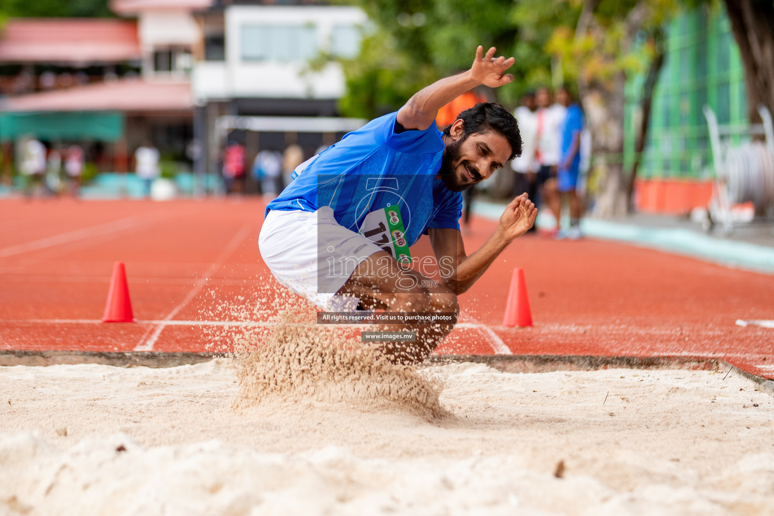 Day 2 of National Athletics Championship 2023 was held in Ekuveni Track at Male', Maldives on Friday, 24th November 2023. Photos: Hassan Simah / images.mv