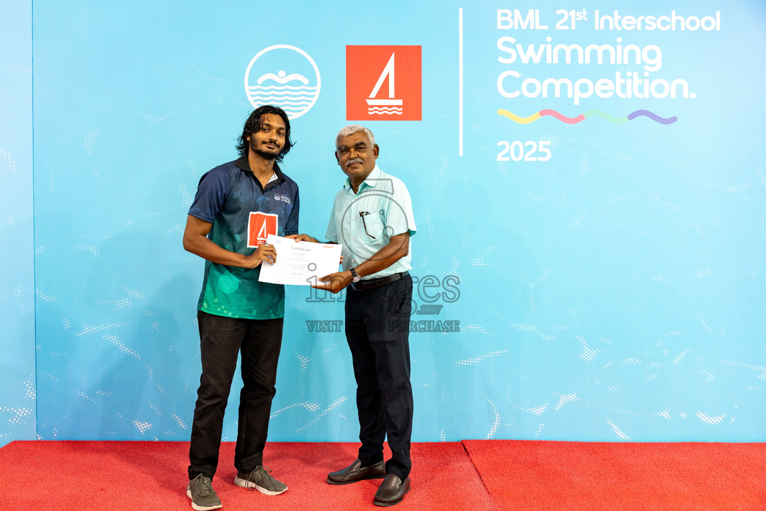 Closing Ceremony of BML 21st Interschool Swimming Competition 2025 .was held in Hulhumale' Swimming Pool, Hulhumale', Maldives on Saturday, 18th October 2025. 
Photos: Hassan Simah / images.mv