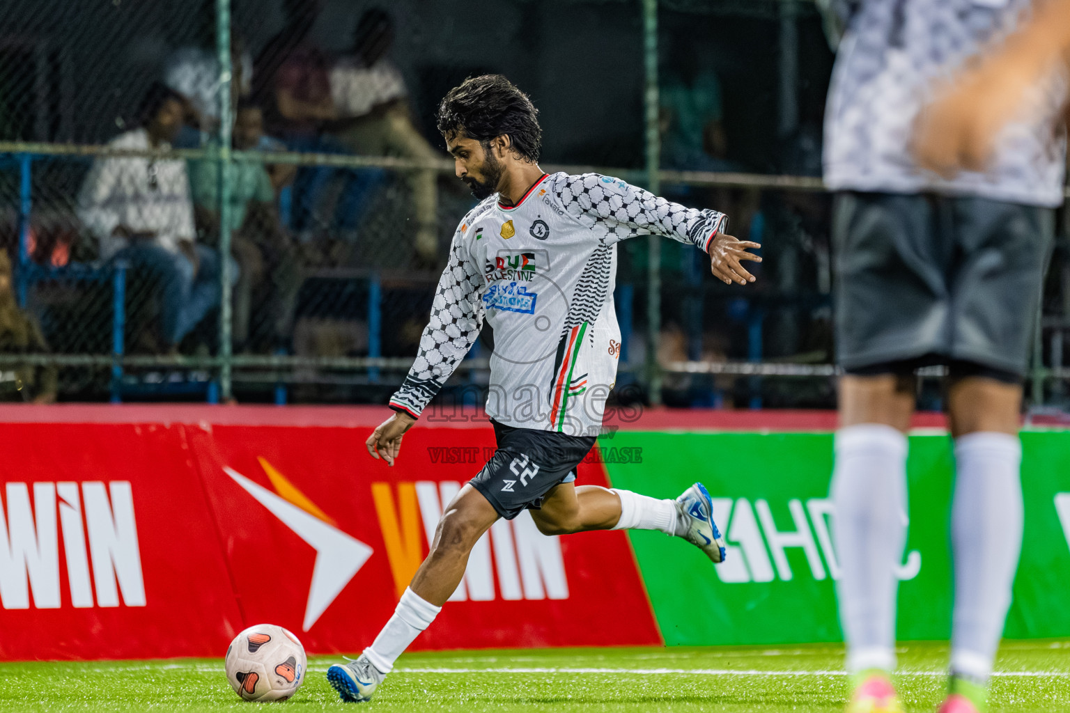 KVC vs Team Dharumavantha in Club Maldives Cup Classic 2025 held in Rehendi Futsal Ground, Hulhumale', Maldives on Monday, 15th September 2025. Photos: Areef / images.mv