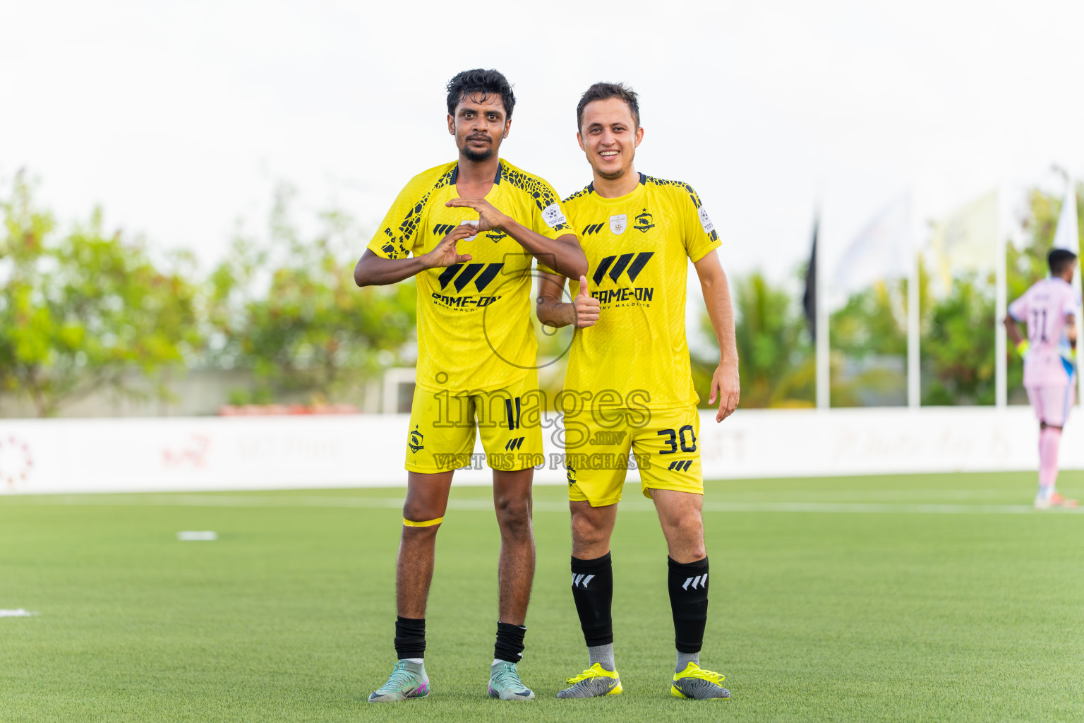 Semi Finals Match 02 Huss Songun FT VS Velaa Sports Club in Day 8 of Eydhafushi Cup 2025 held in Eydhafushi Football Stadium at B. Eydhafushi, Maldives on Saturday, 13th September 2025. Photos: Arif Rasheed / images.mv