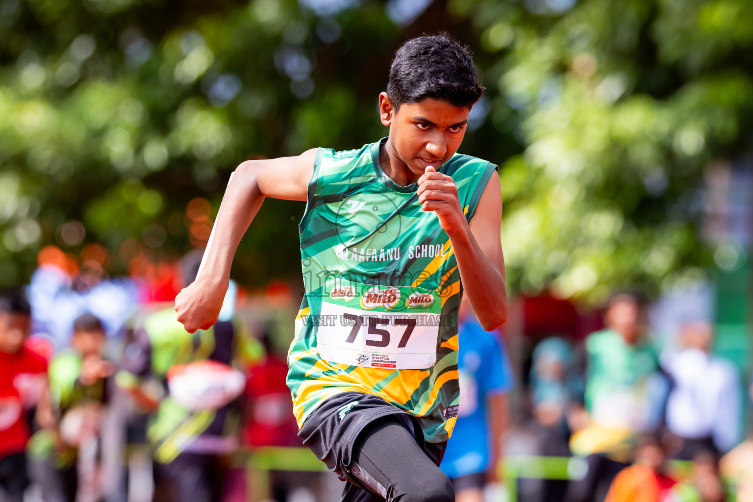 Day 6 of Inter-school Athletics Championship 2025 held in Ekuveni Synthetic Track, Male', Maldives on Sunday, 12th October 2025. Photos by: Nausham Waheed / Images.mv