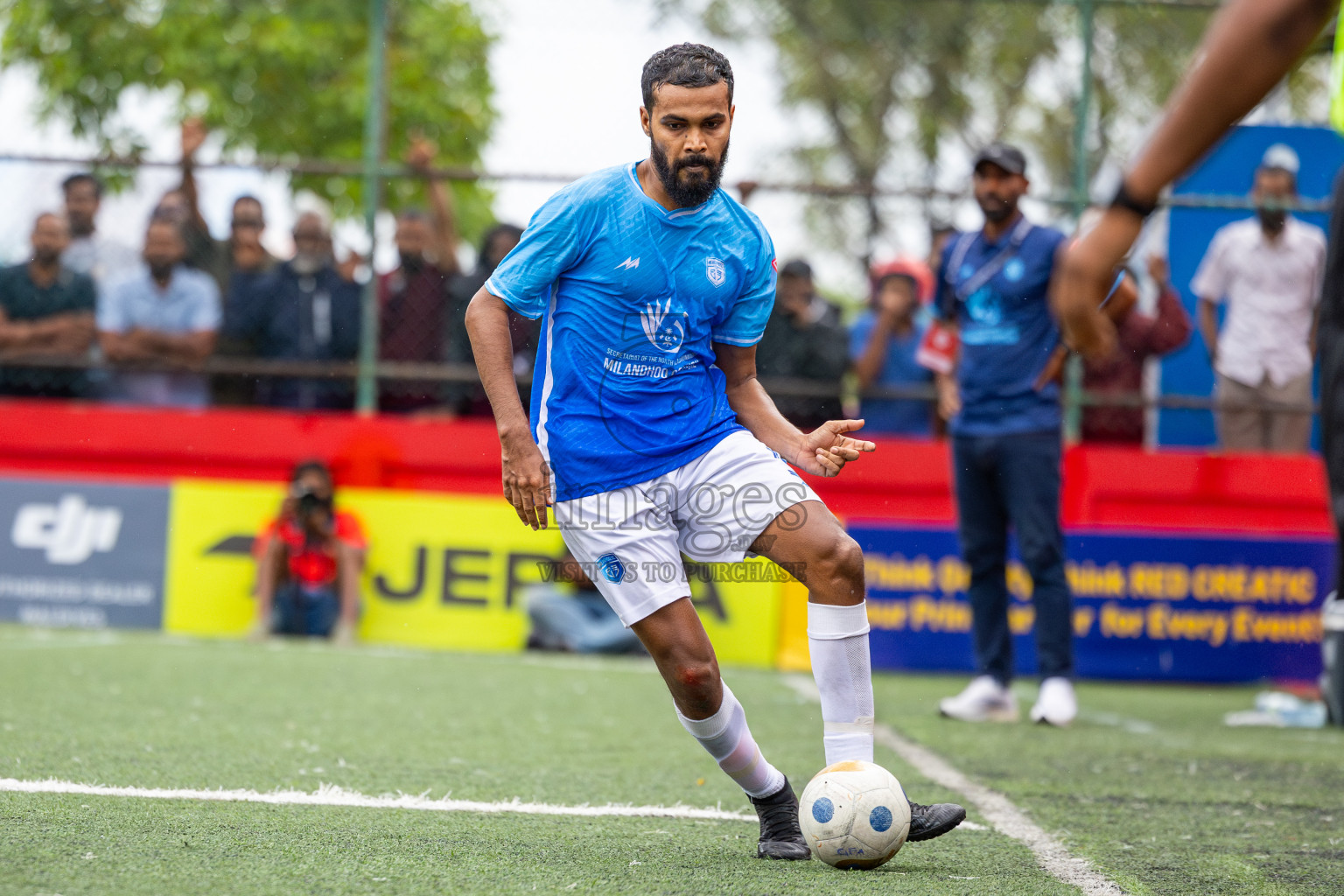 Sh Kanditheemu vs Sh Milandhoo in Day 21 of Golden Futsal Challenge 2025 was held on Saturday , 25th January 2025, in Hulhumale', Maldives.
Photos: Ismail Thoriq / images.mv